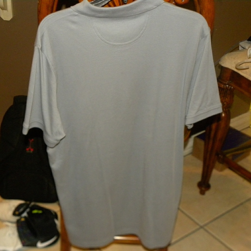 Polo/Collared Shirt - Picture 3 of 3